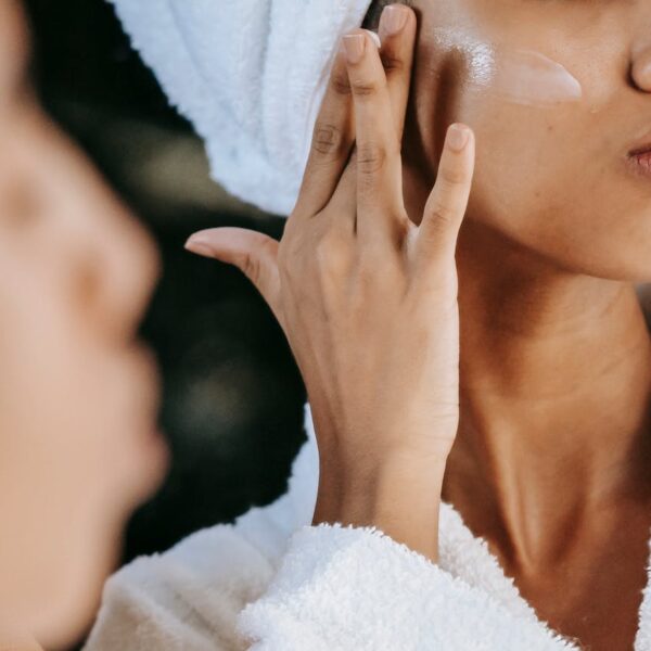 Revitalize Your Skin: The Ultimate Guide to Natural Face Moisturizers in 2024